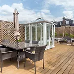 Logan Mews By Lime Street