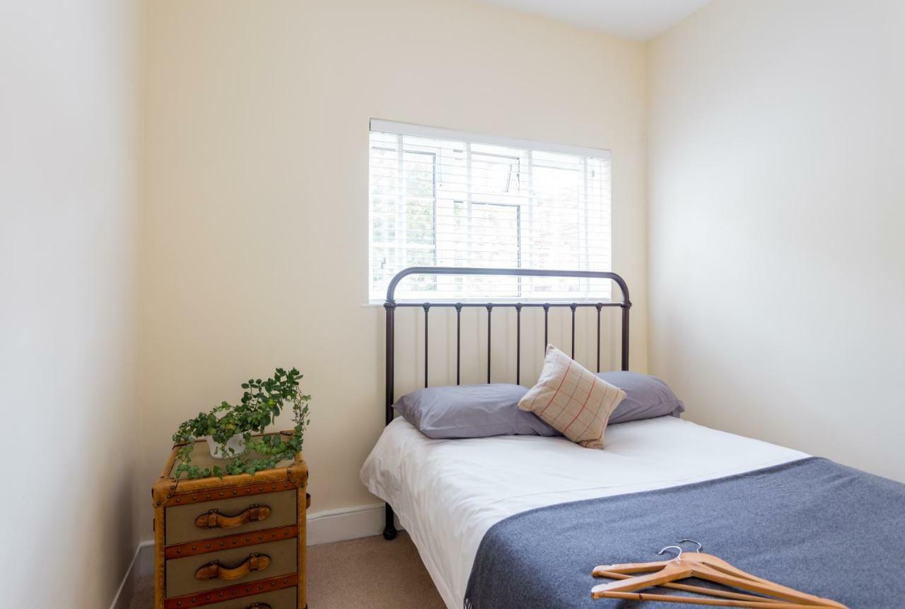 Logan Mews By Lime Street Londra
